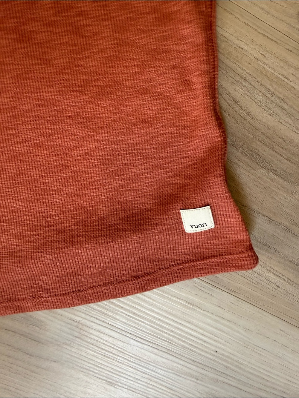 Vuori 
Women’s Rust Ribbed Racerback Tank Top
Size: Medium - Picture 5 of 9